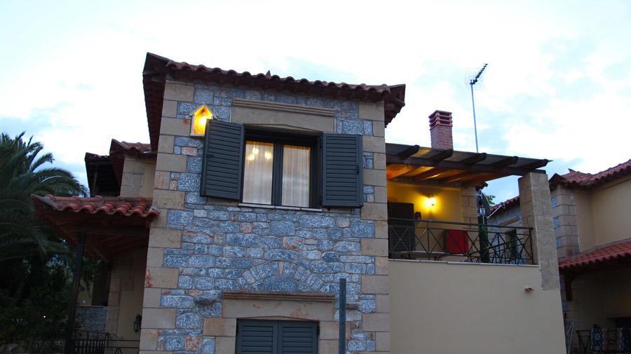 Finikes Apartments Stoúpa Exterior foto